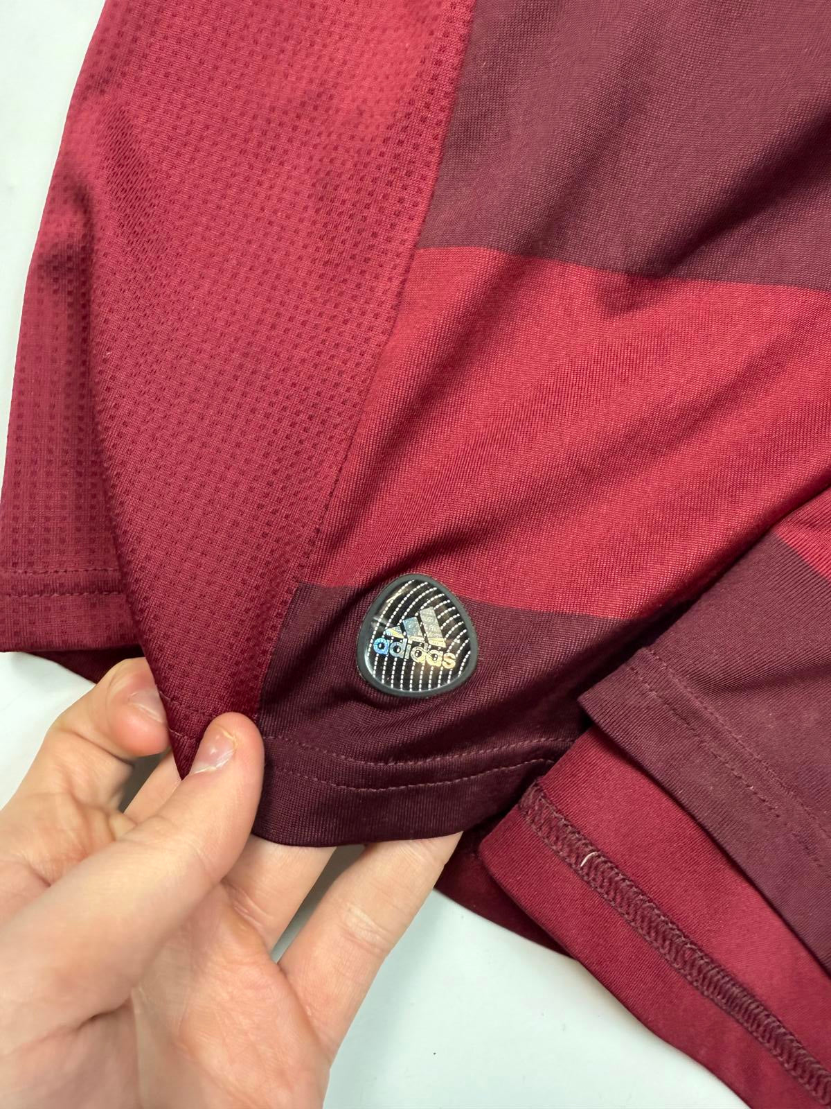 Vintage Nurnberg 2011/12 Adidas home football shirt (L)