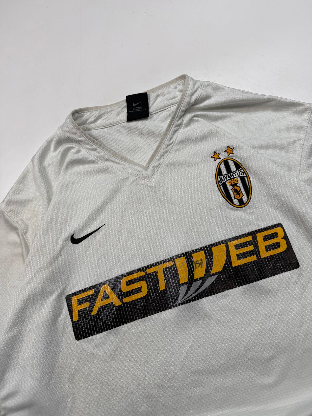 Vintage Juventus 2003/04 Nike training football shirt (XL)