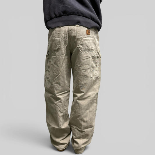 Carhartt baggy carpenter pants (W32)