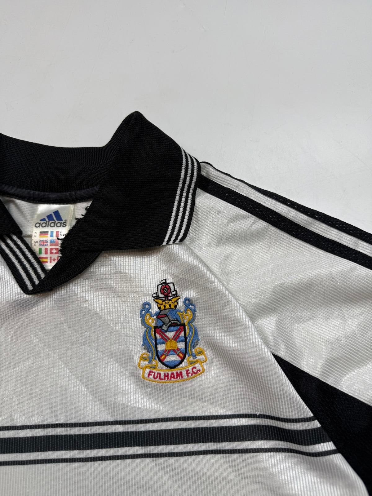 Vintage Fulham 1999-01 Adidas home football shirt (S)