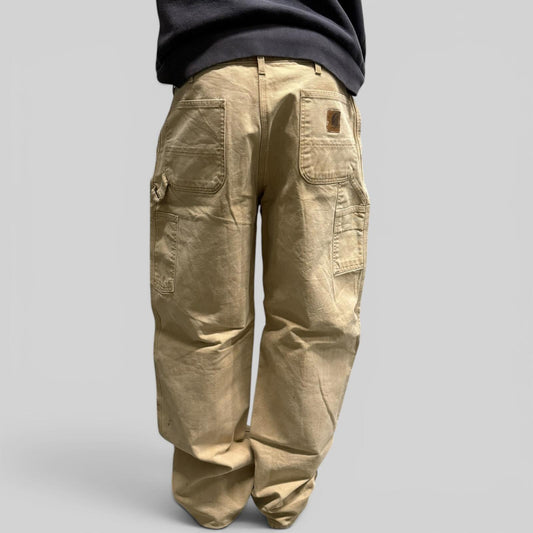 Vintage Carhartt baggy carpenter pants (W36)