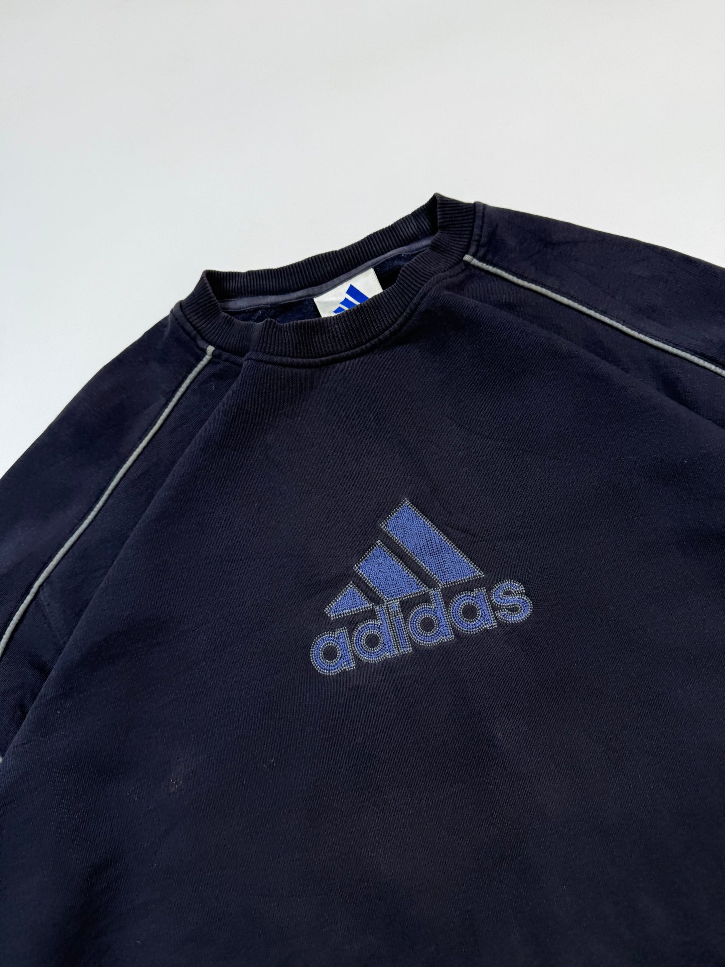 Vintage Adidas centre logo sweatshirt (XL)