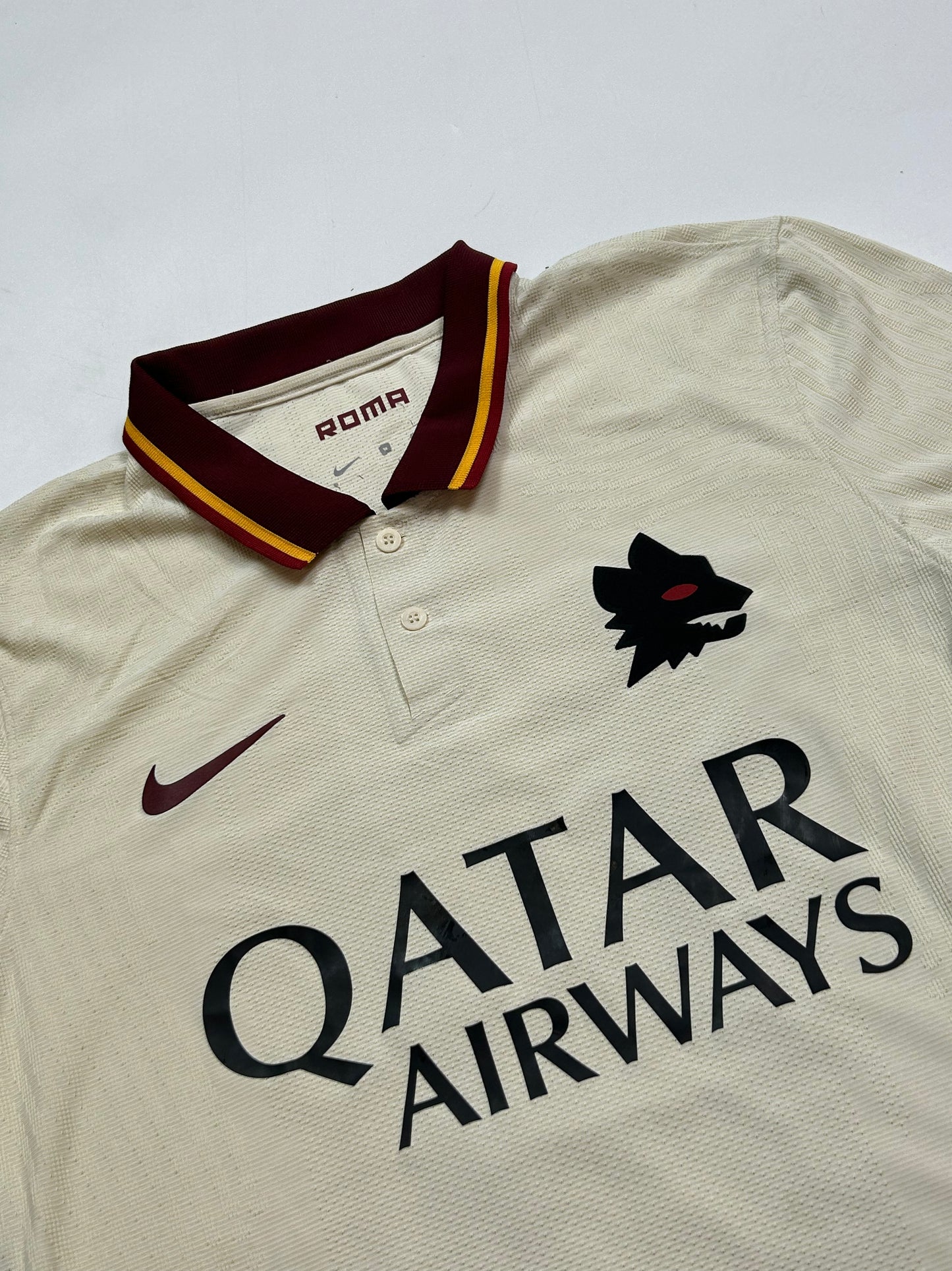 AS Roma 2020/21 Nike away football shirt (M)