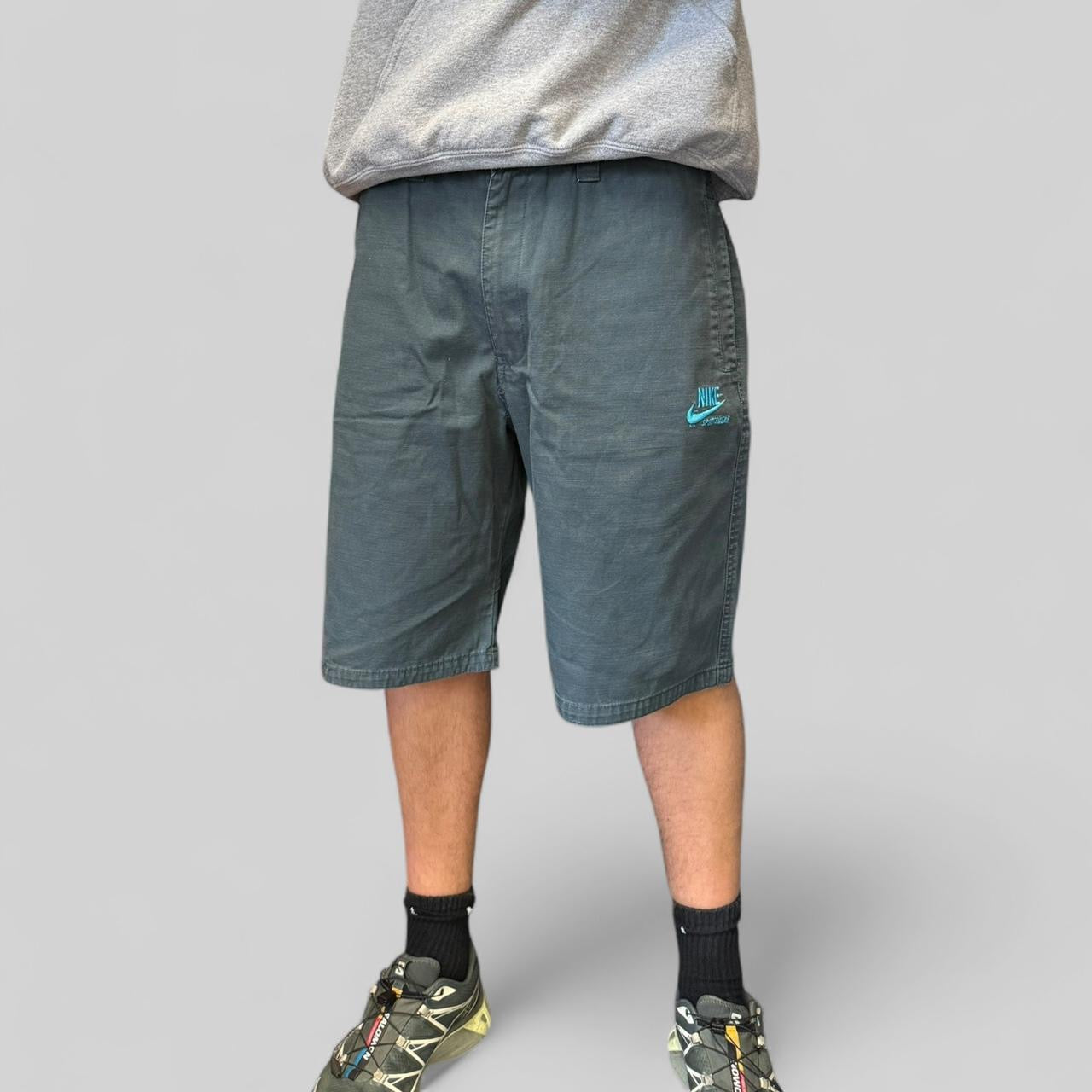 Vintage Nike baggy shorts (L)