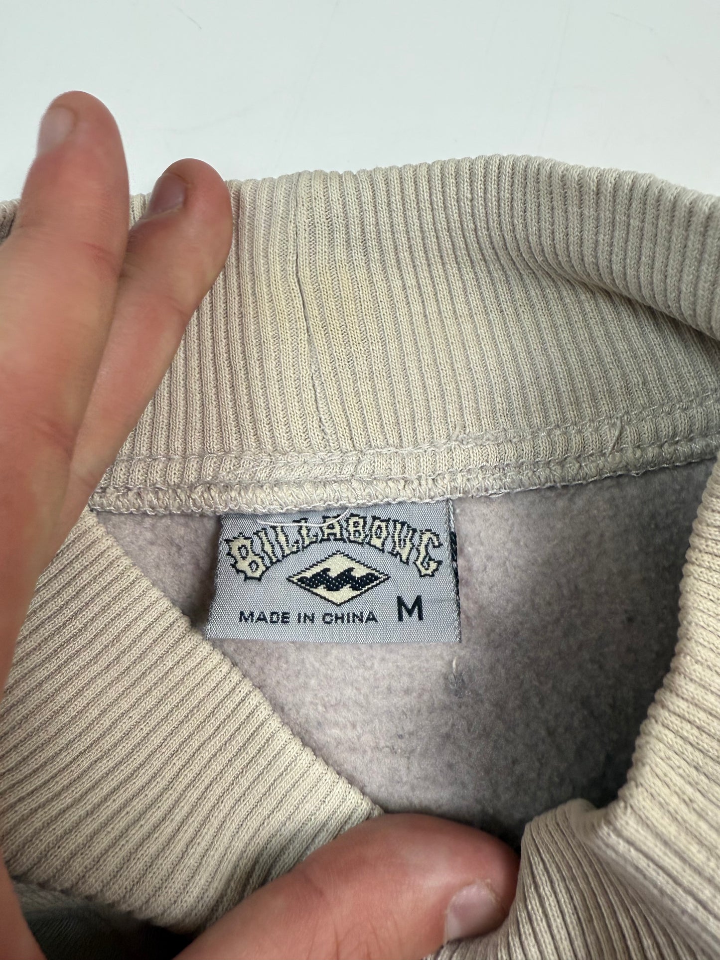 Vintage Billabong spell out sweatshirt (M)