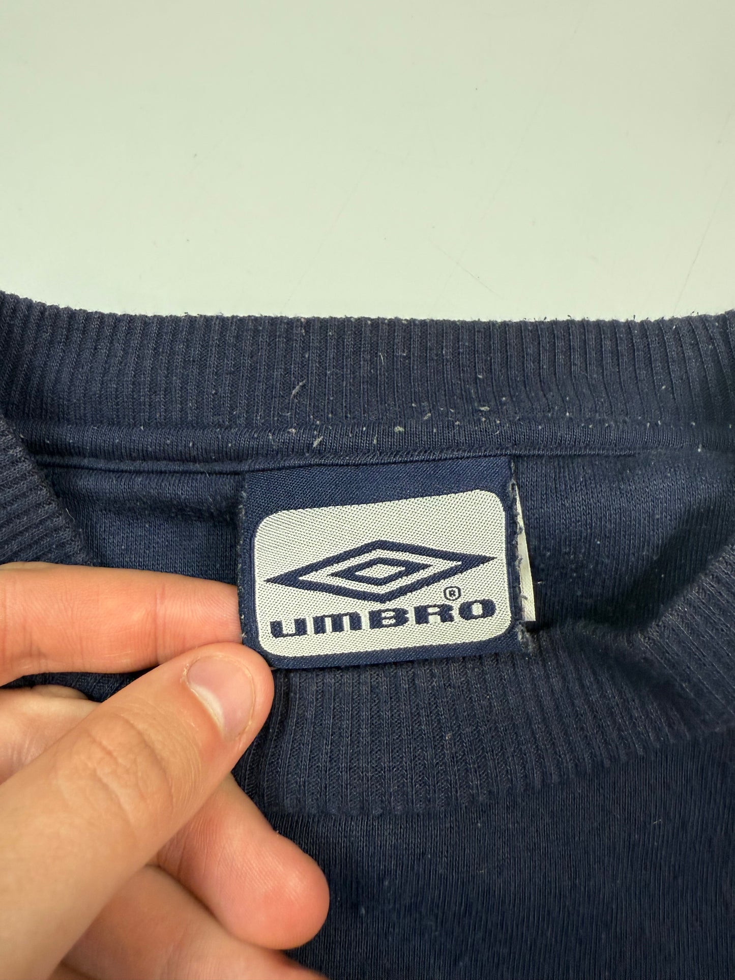 Vintage Umbro centre logo sweatshirt (L)