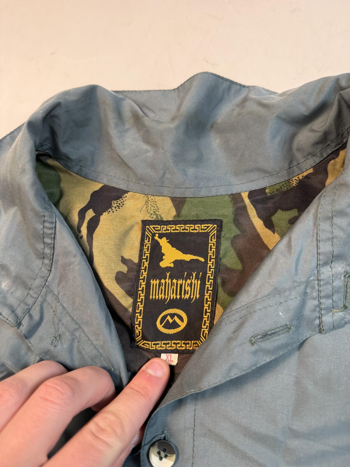Vintage Maharishi short sleeve shirt (XL)
