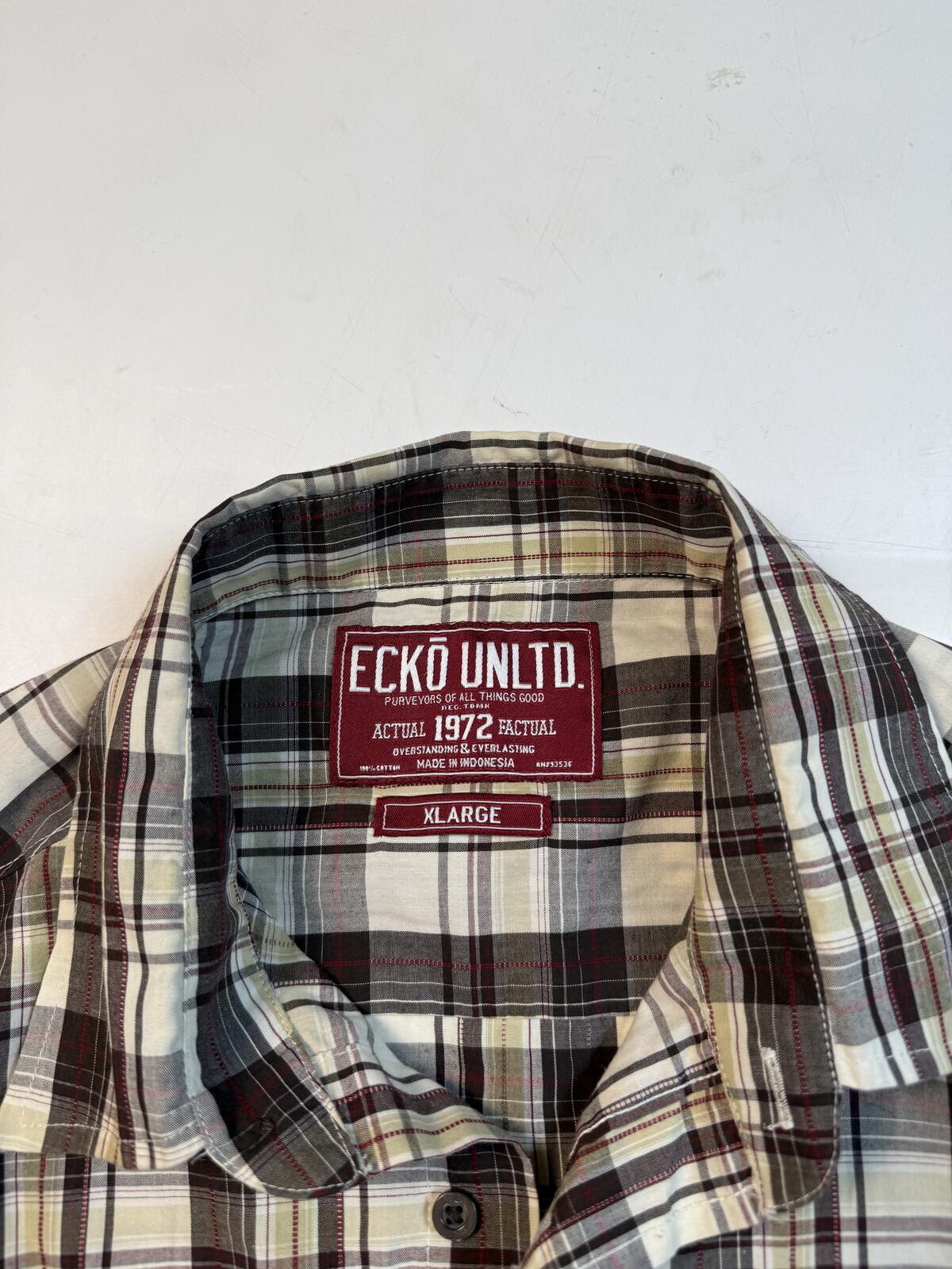 Vintage Y2K Ecko Unltd checkered short sleeve shirt (XL)