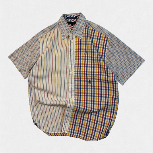 Vintage Tommy Hilfiger abstract short sleeve shirt (M)