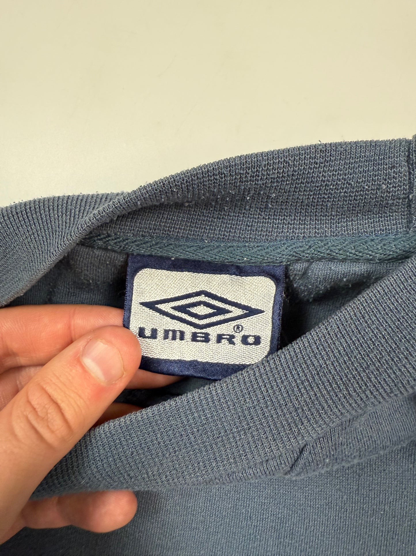 Vintage Umbro centre logo sweatshirt (L)