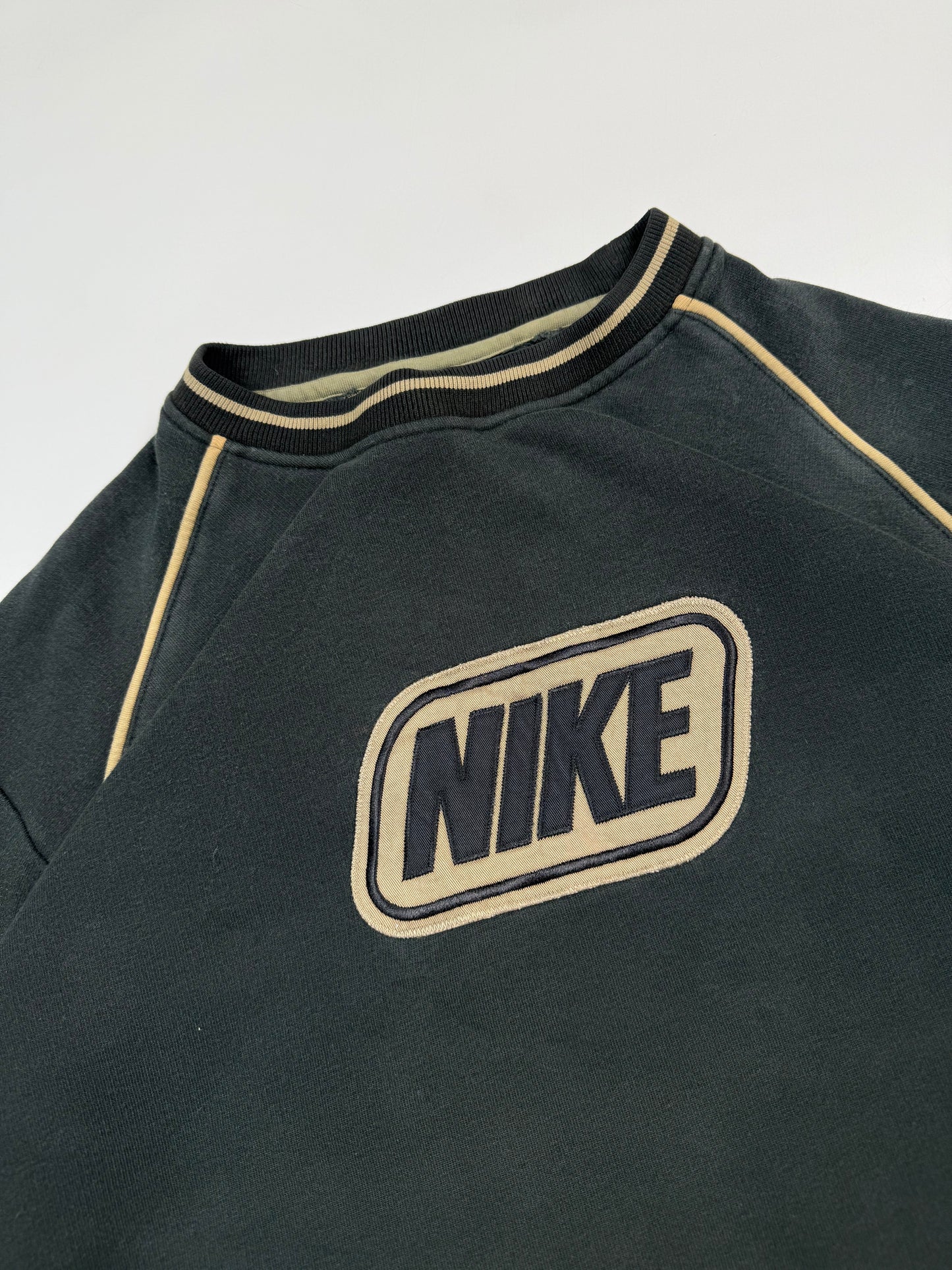 Vintage Nike spell out centre logo sweatshirt (L)