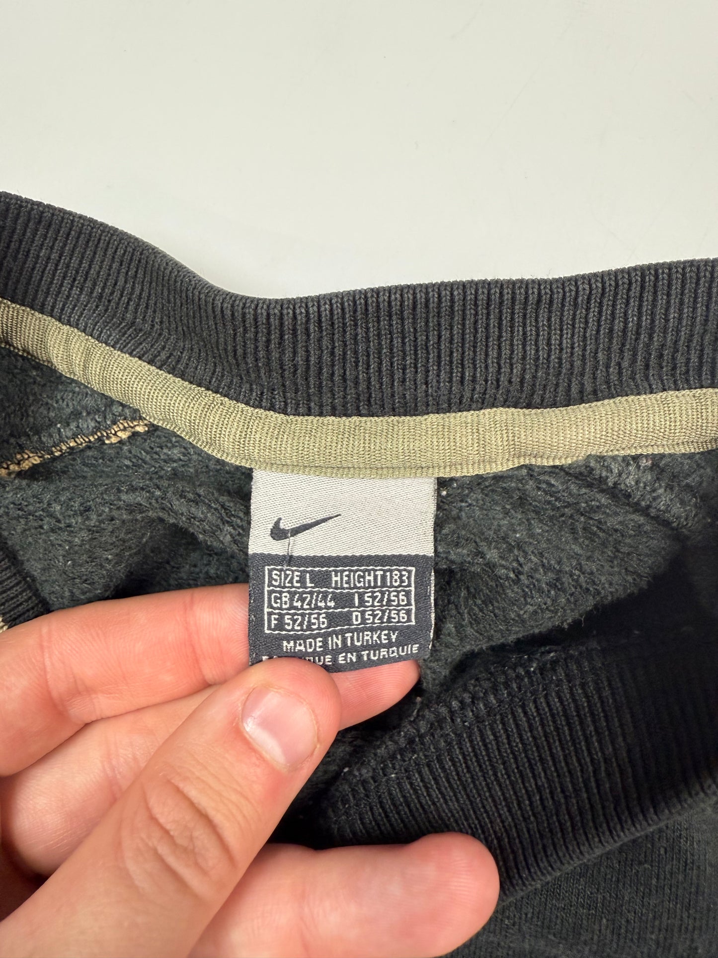 Vintage Nike spell out centre logo sweatshirt (L)