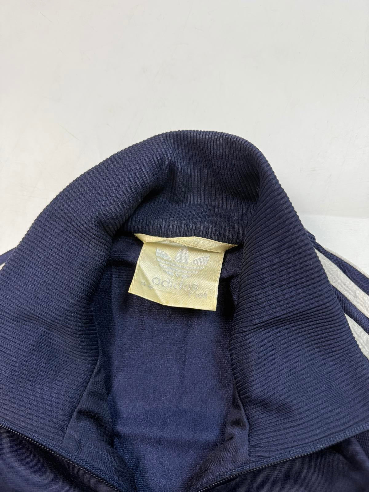 Vintage 90s adidas originals track top (S)