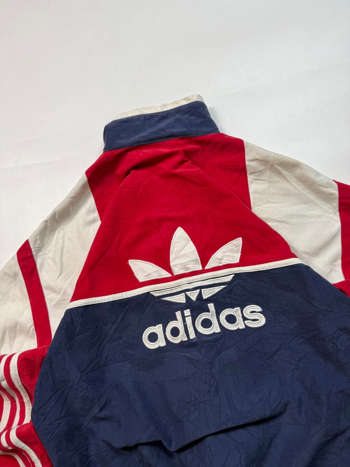 Vintage 90s adidas originals track top (M)