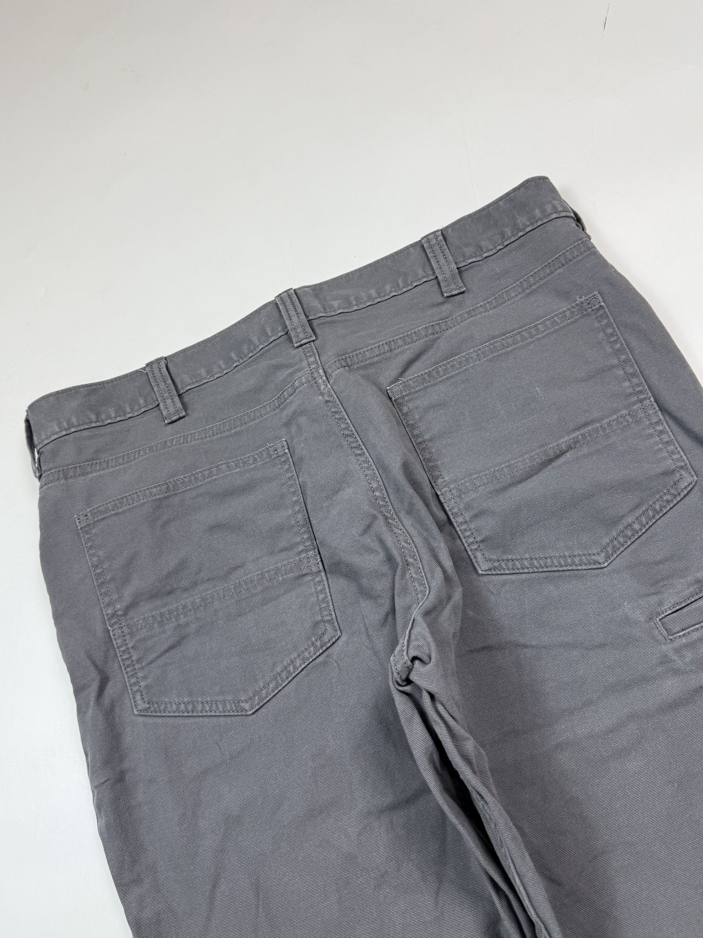 Carhartt baggy carpenter pants (W36)
