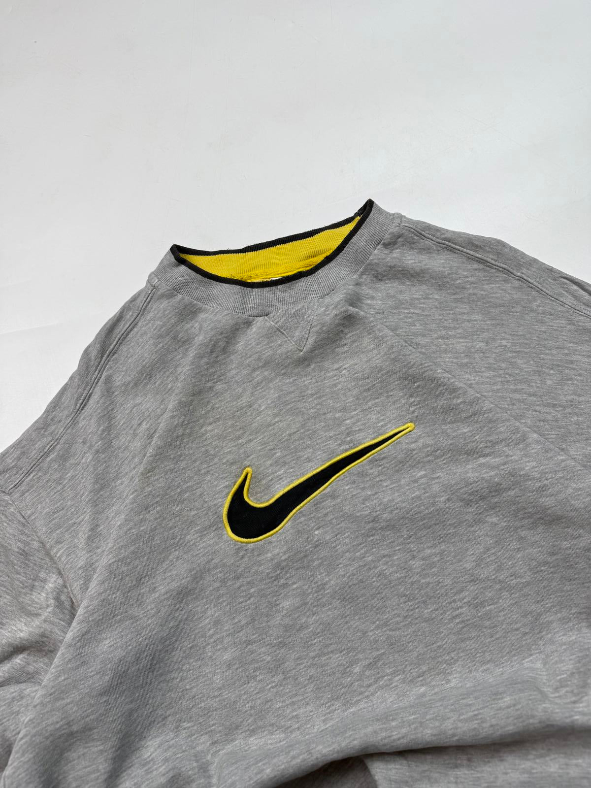 Vintage 90s Nike centre swoosh sweatshirt (L)
