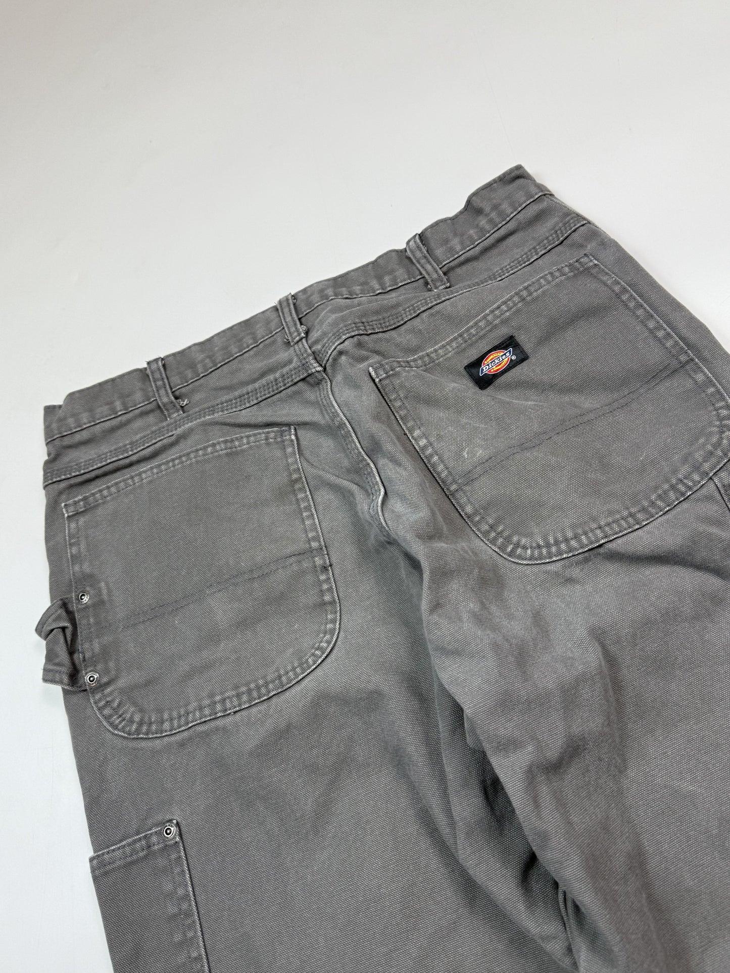Dickies baggy carpenter pants (W32)