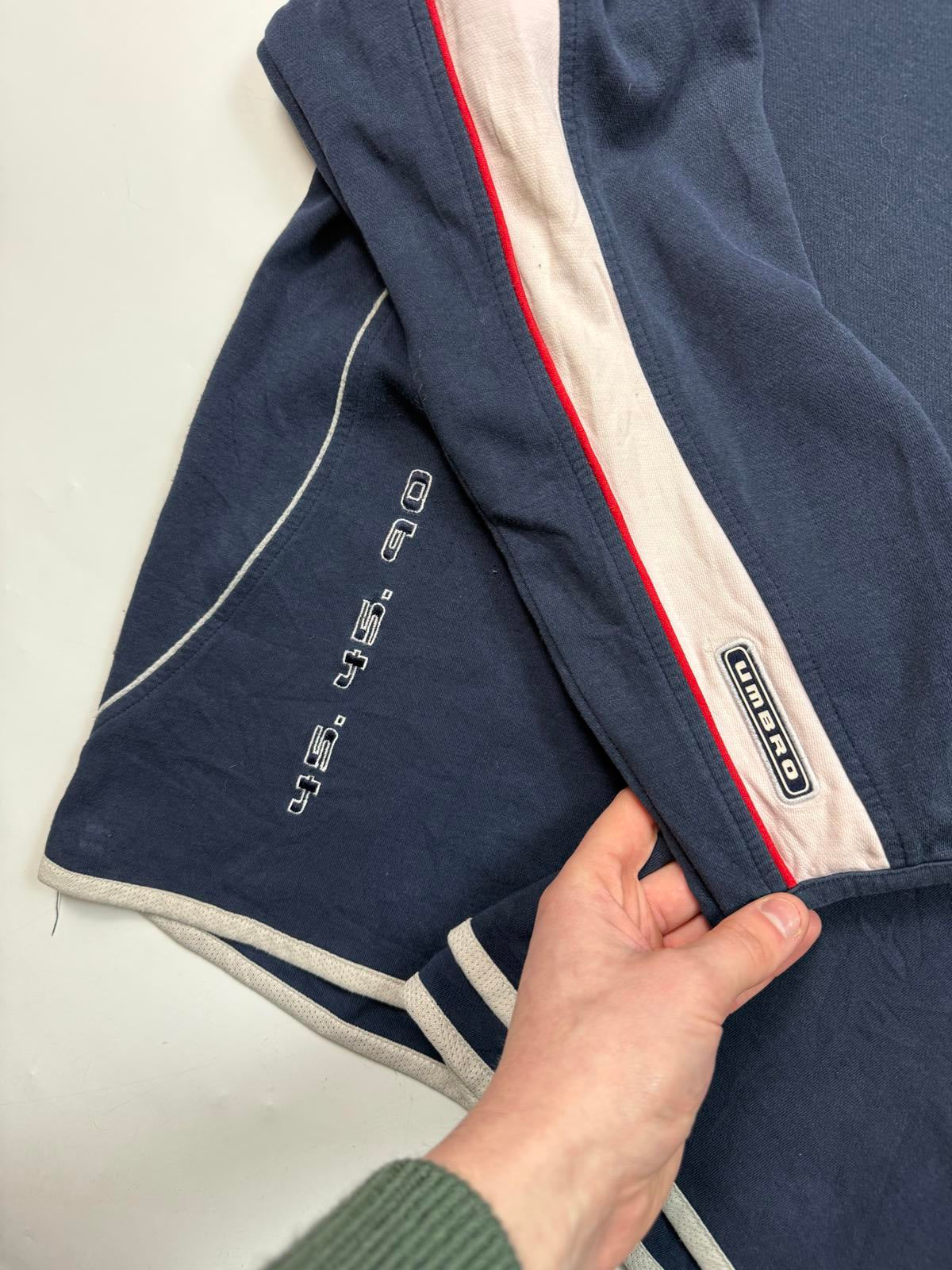 Vintage Umbro pro training sweatshirt (M)