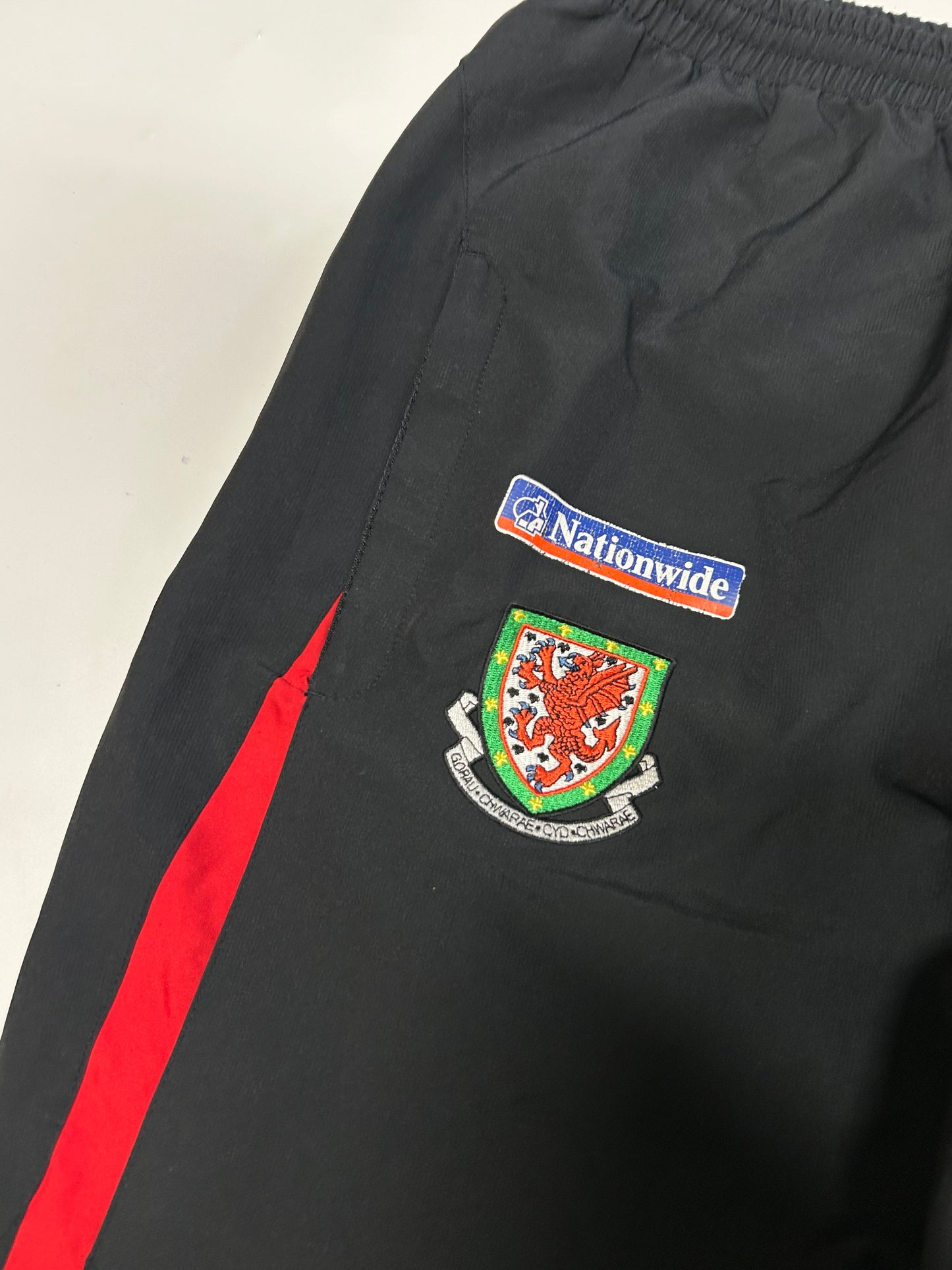 Vintage Wales 2008/09 Champion football track pants (L)