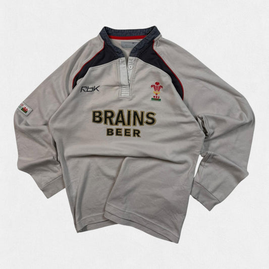 Vintage Wales 2005-07 Reebok away rugby union shirt (14)
