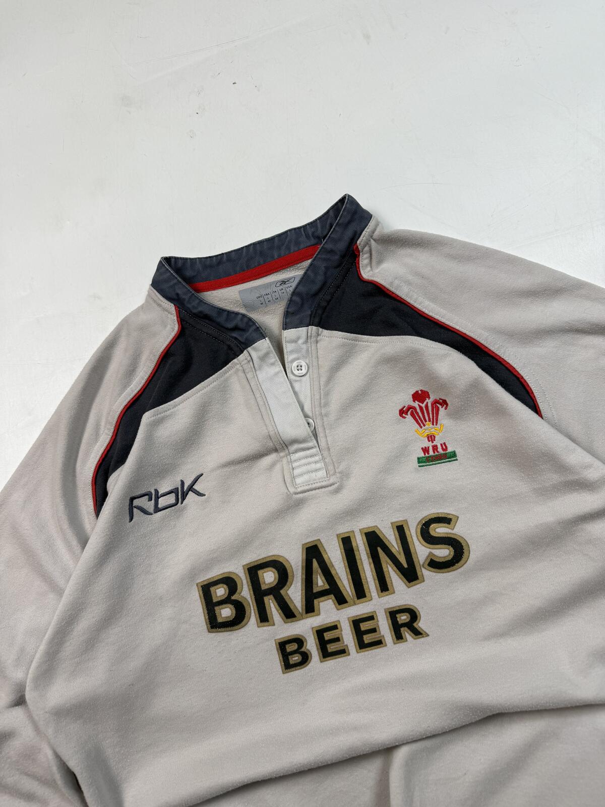 Vintage Wales 2005-07 Reebok away rugby union shirt (14)