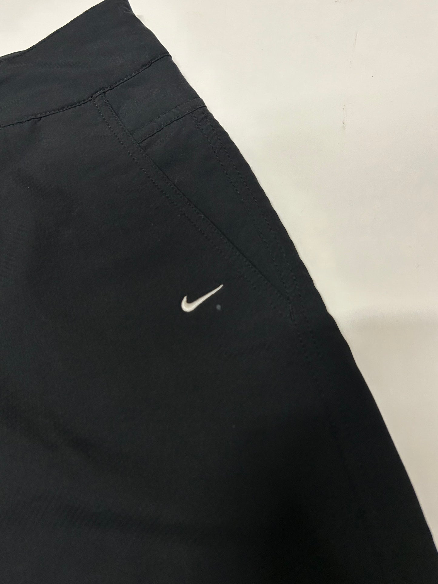 Vintage Nike track pants (10)