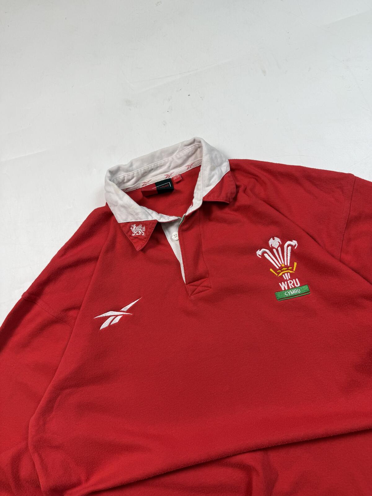 Vintage Wales 1998-00 Reebok rugby union shirt (M)