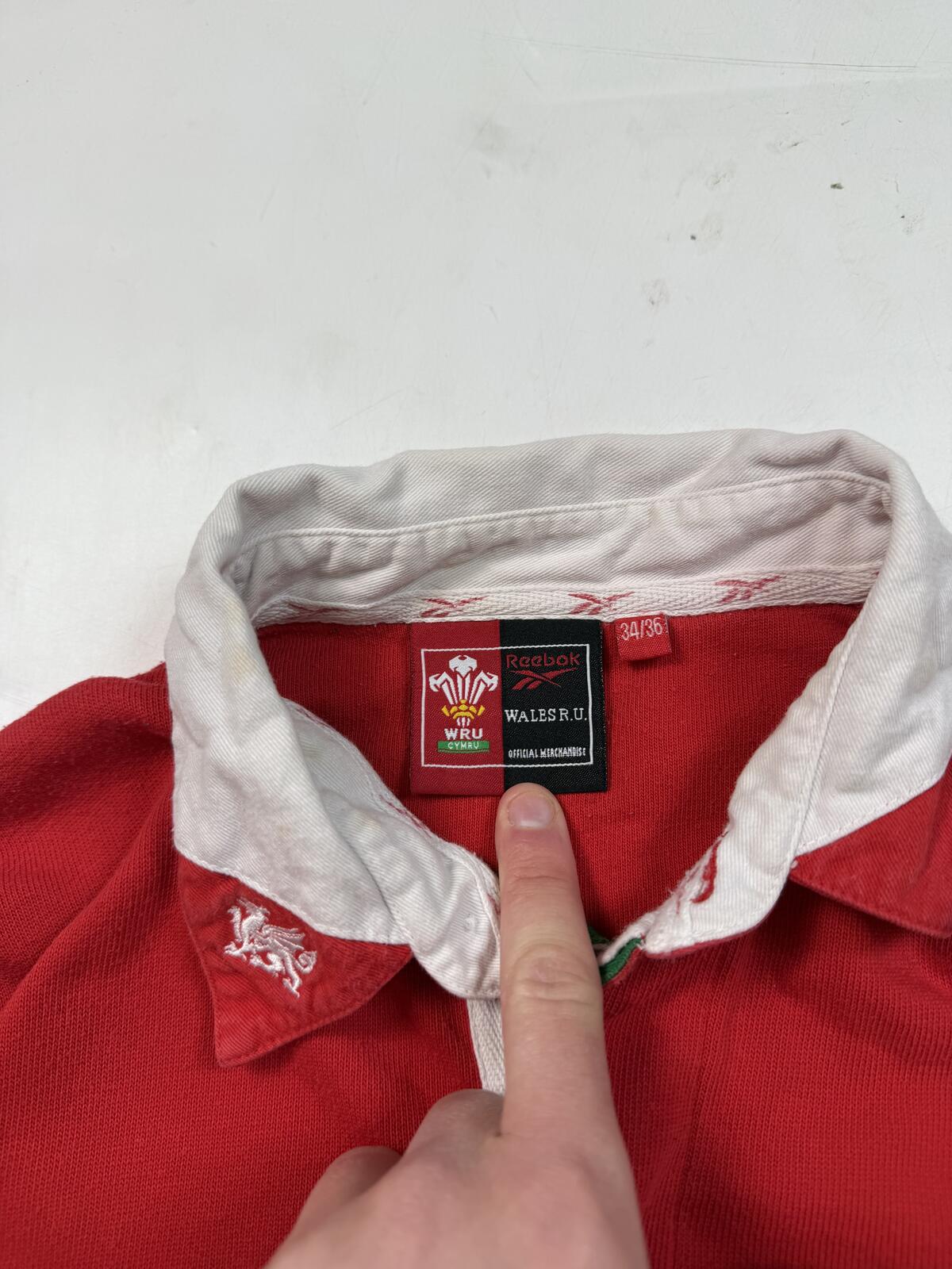 Vintage Wales 1998-00 Reebok rugby union shirt (M)