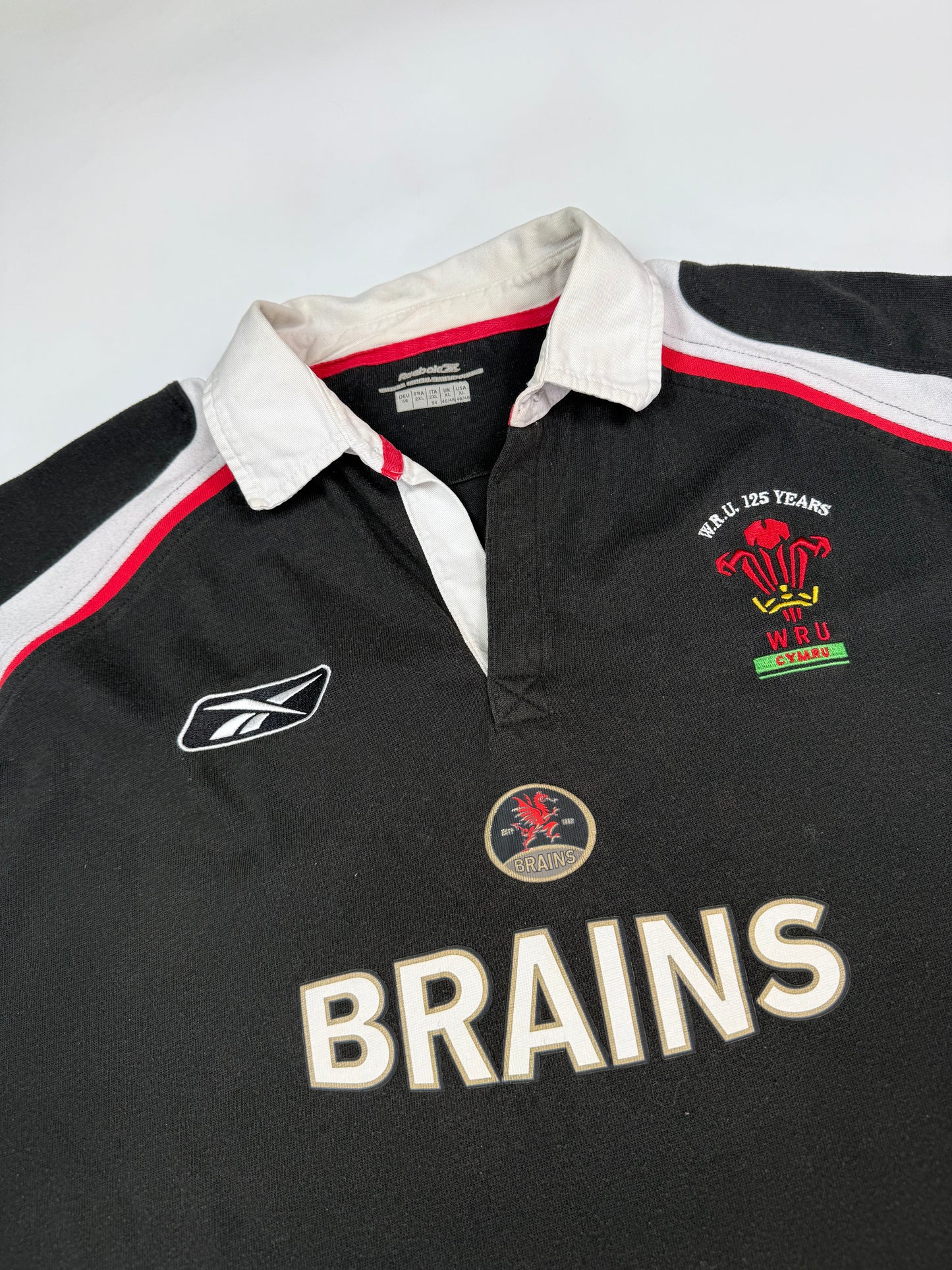 Vintage Wales 2005/06 Reebok rugby shirt (XL)