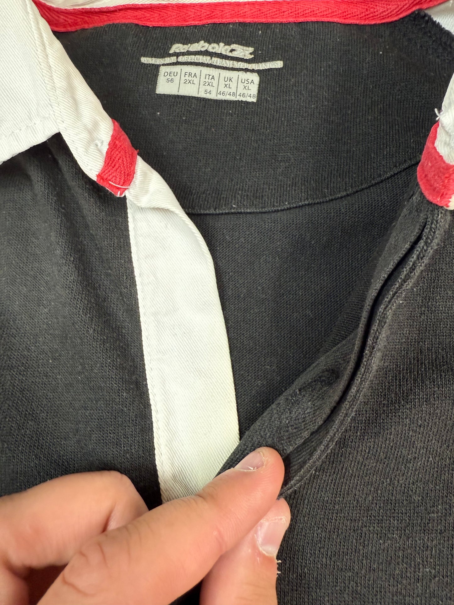 Vintage Wales 2005/06 Reebok rugby shirt (XL)