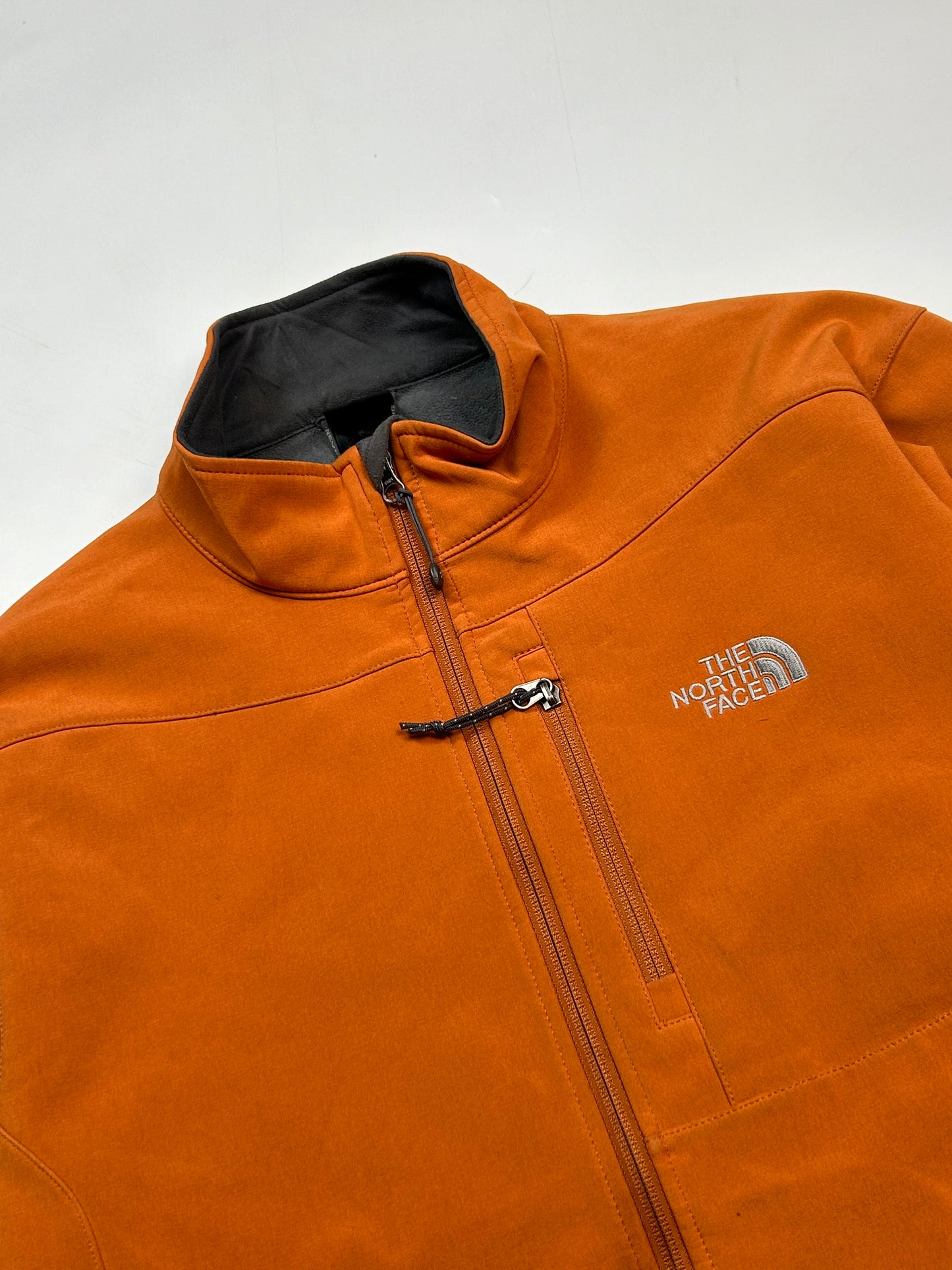 The North Face apex jacket (L)
