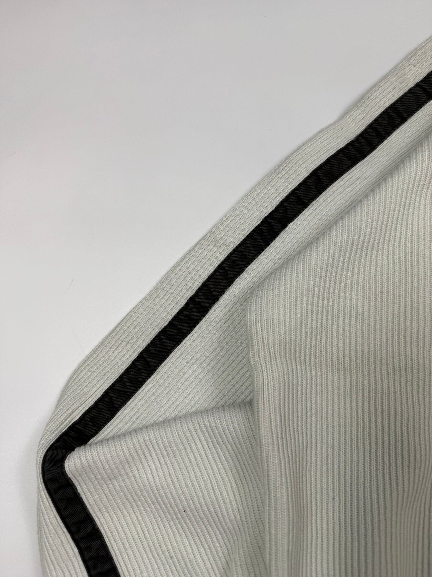 Vintage Nike mini swoosh sweatshirt (S)