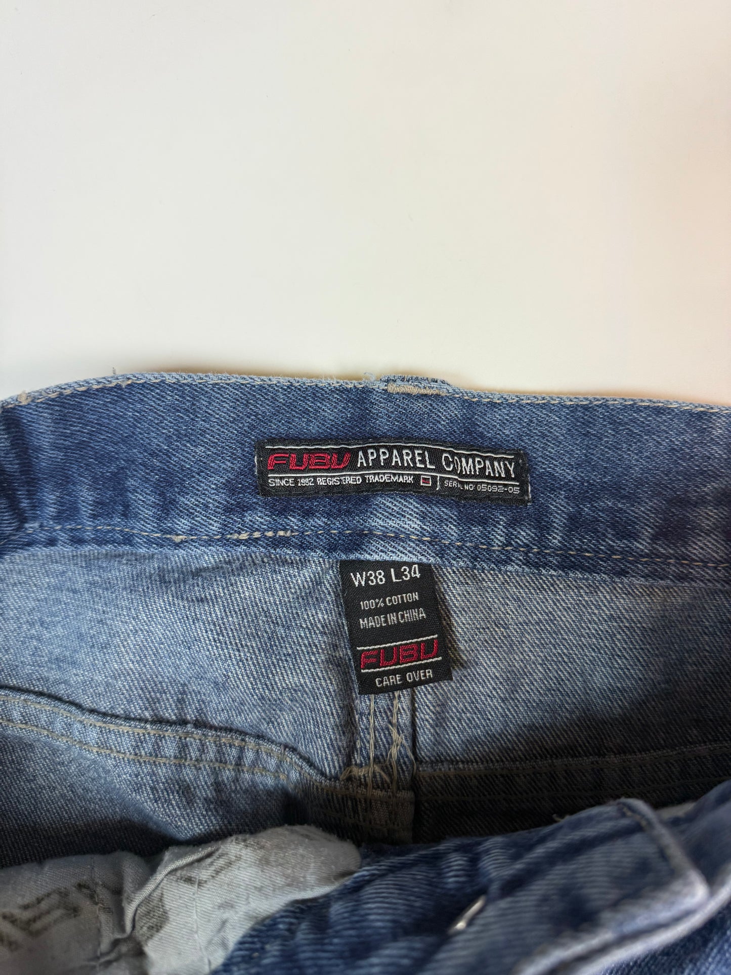 Vintage Fubu baggy denim jeans (W38)