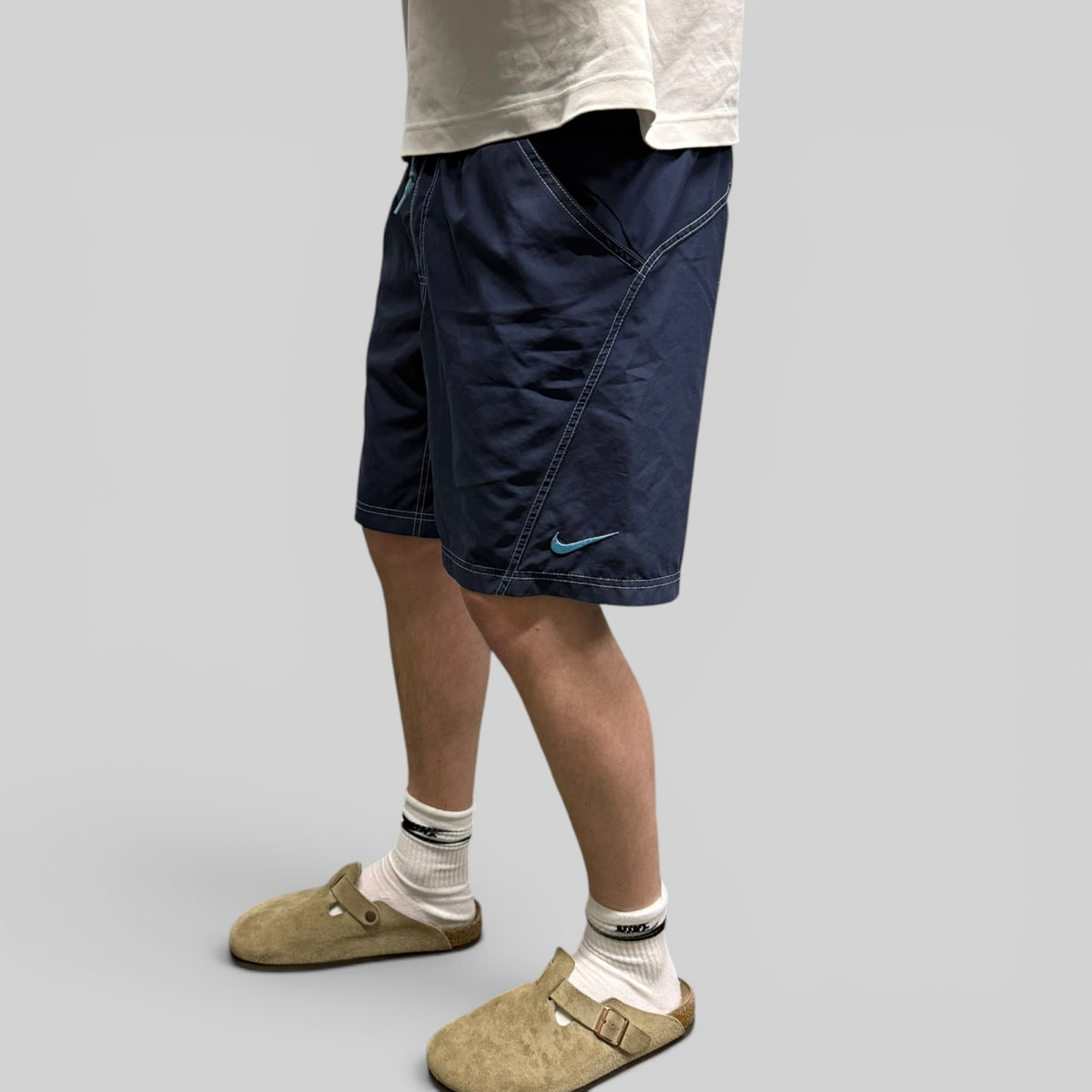 Vintage Nike spell out sport shorts (M)