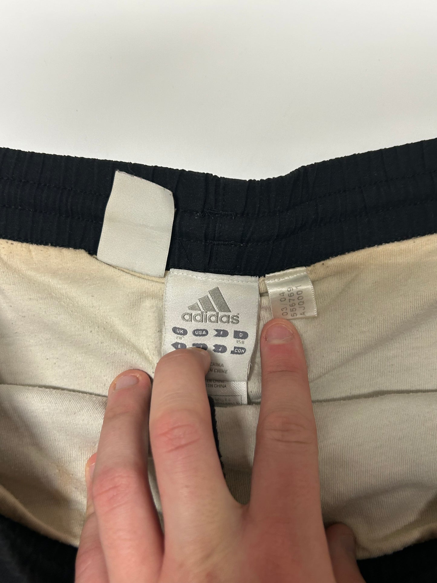 Vintage adidas shorts (S)
