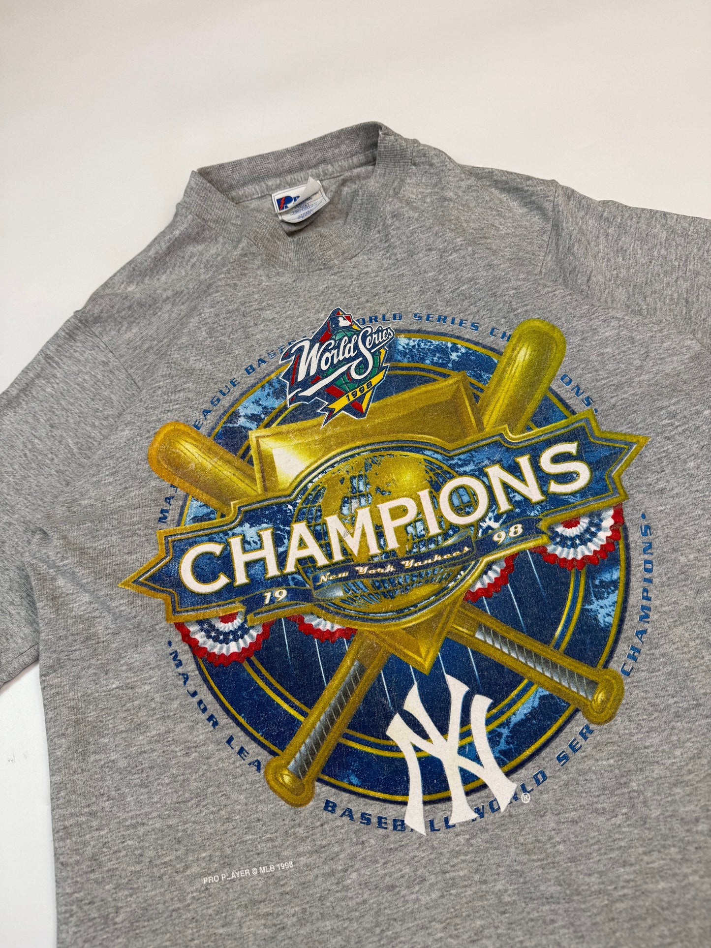 Vintage 90s New York Yankees 1998 world series tee (XS)
