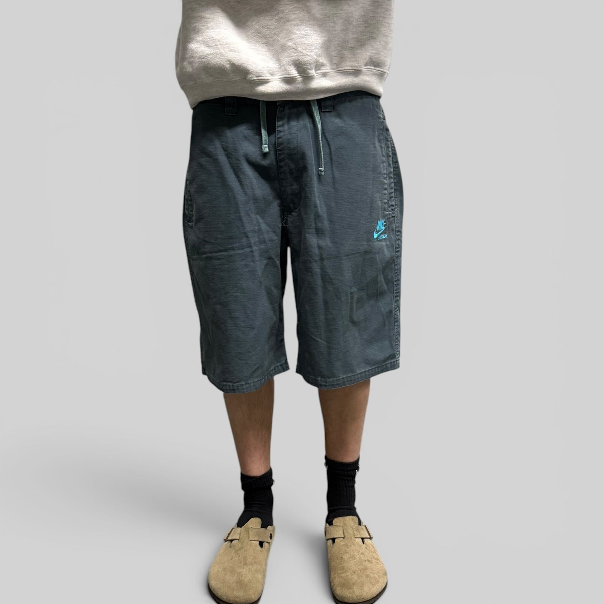 Vintage Nike baggy shorts (L)