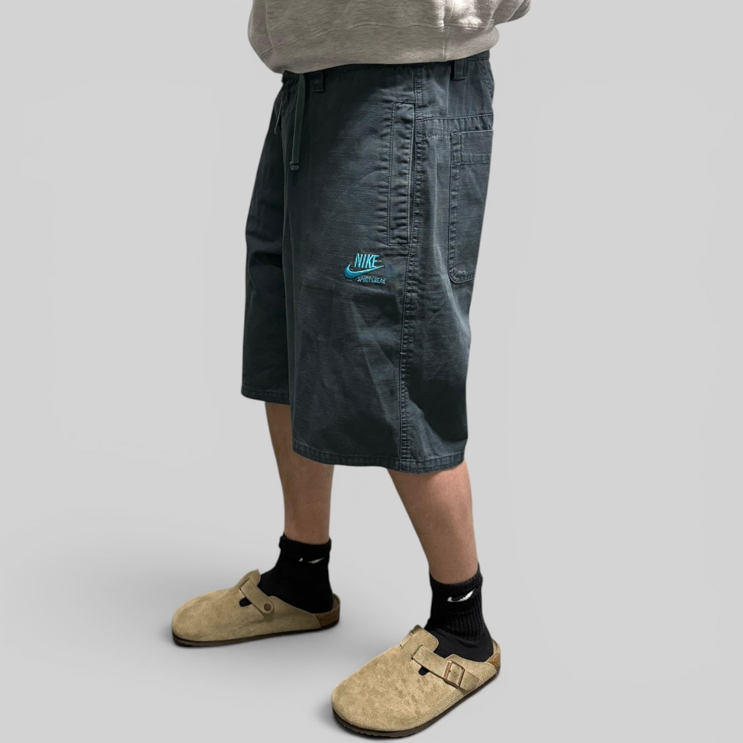 Vintage Nike baggy shorts (L)