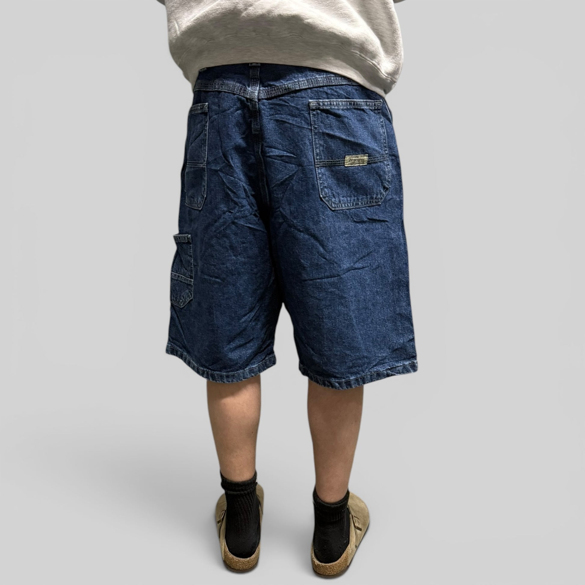 Vintage Wrangler baggy carpenter jorts (W38)
