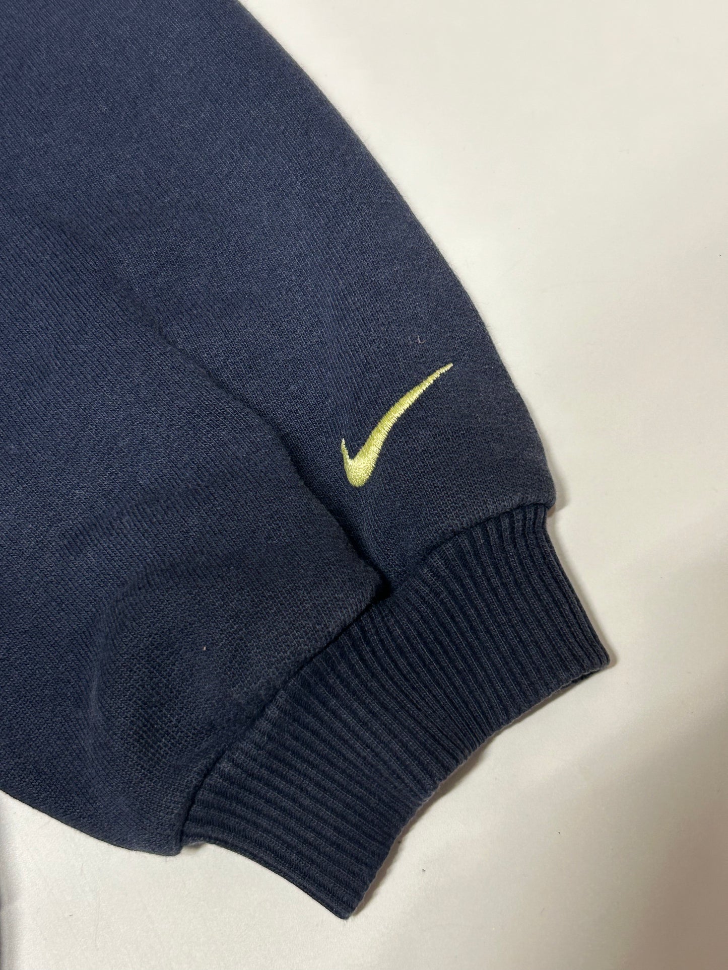 Vintage 90s Nike spell out hoodie (S)