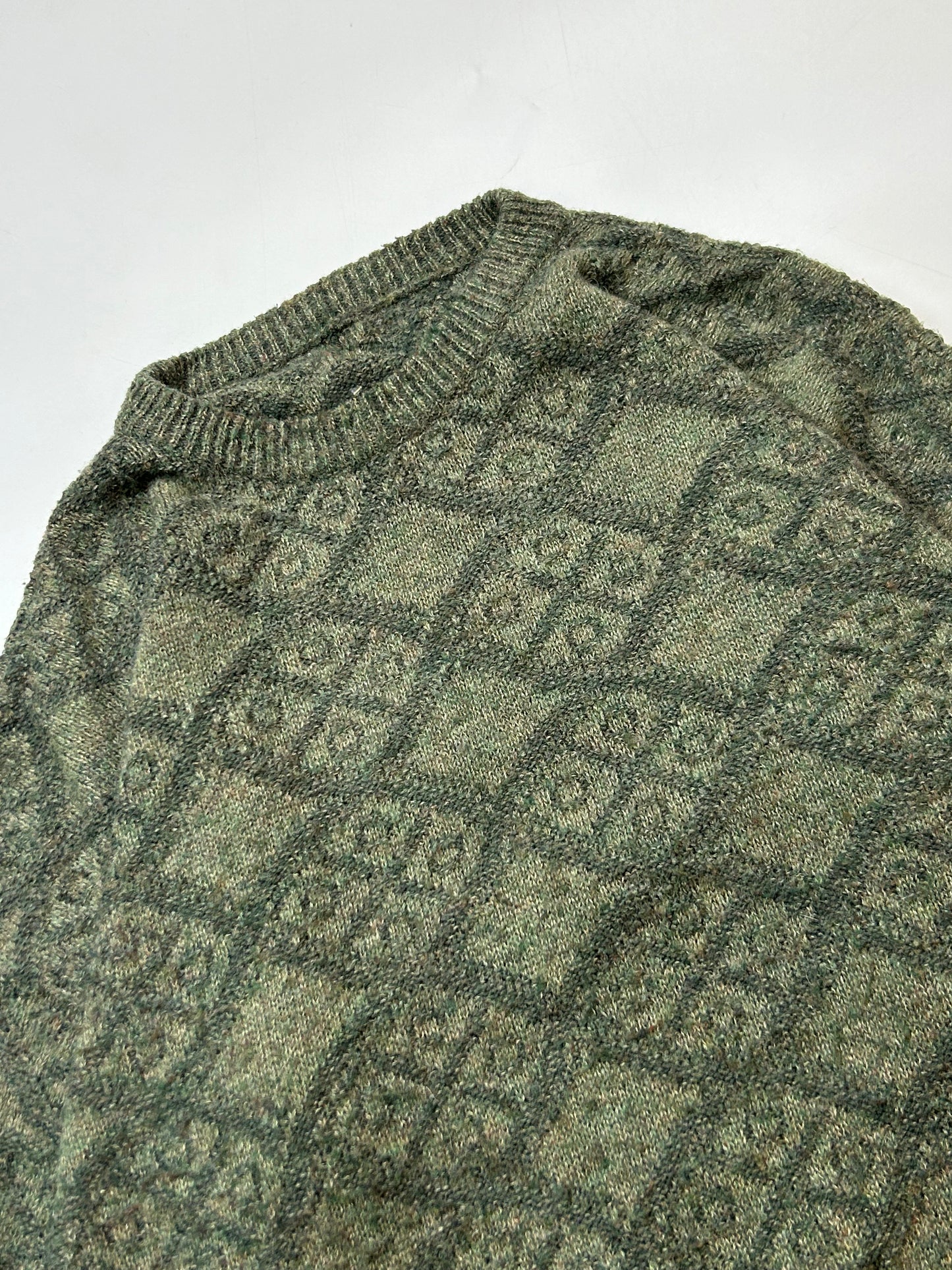Vintage abstract knit sweater (L)