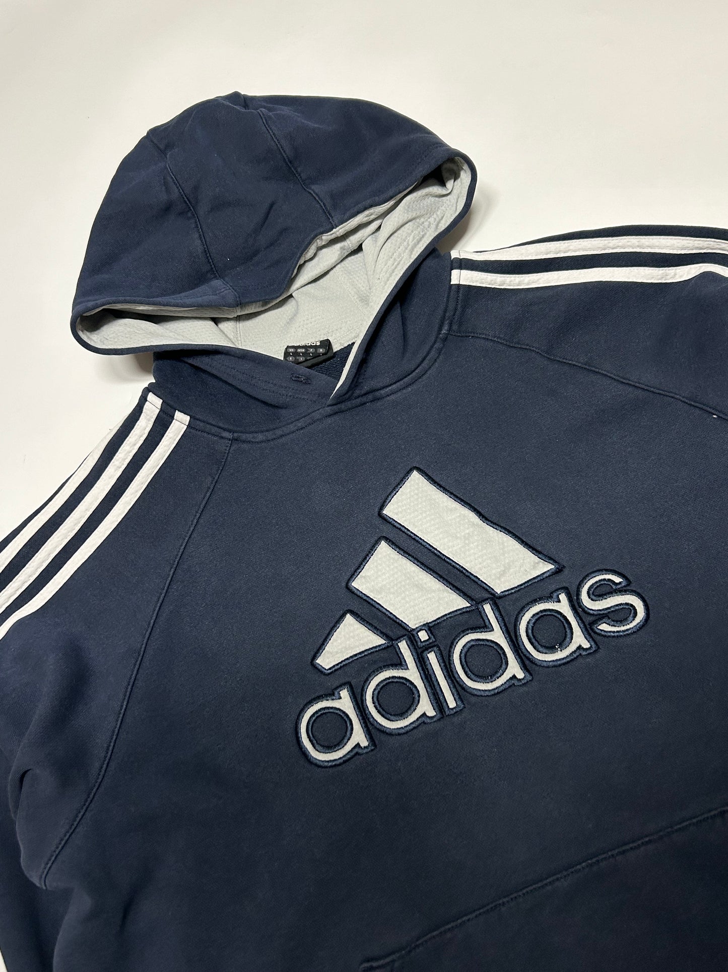 Vintage Adidas hoodie (L)