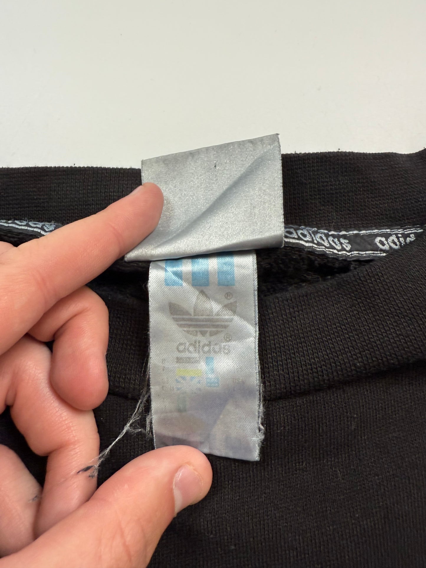 Vintage 90s adidas originals sweatshirt (L)