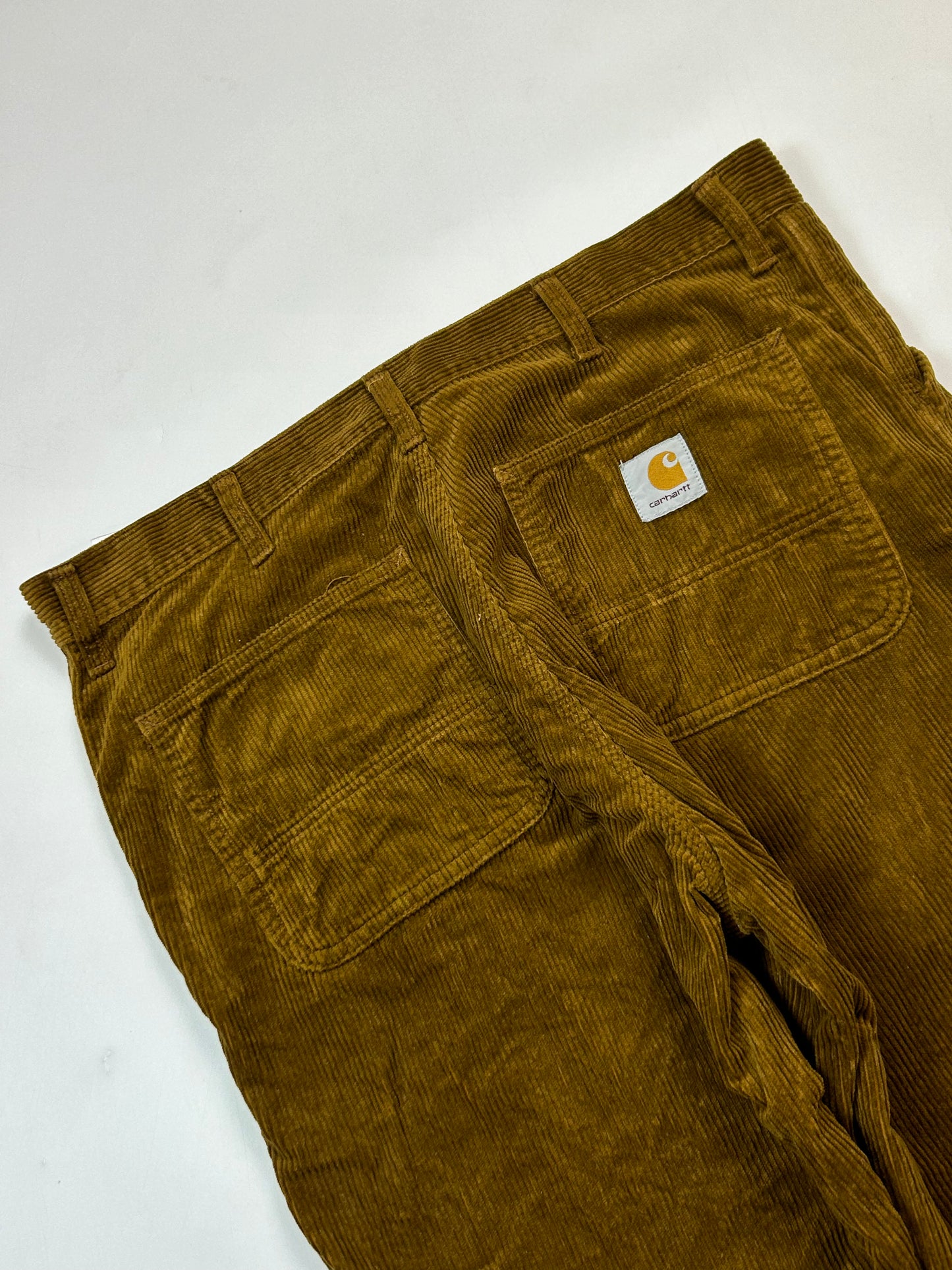 Carhartt baggy corduroy trousers (W36)