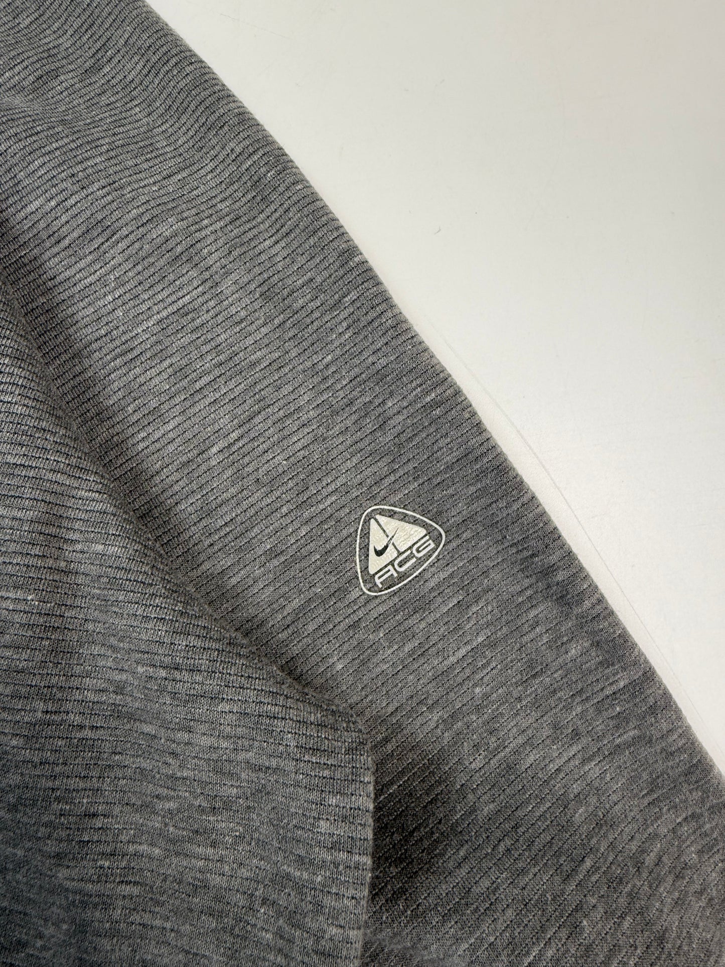 Vintage Nike ACG long sleeve (M)