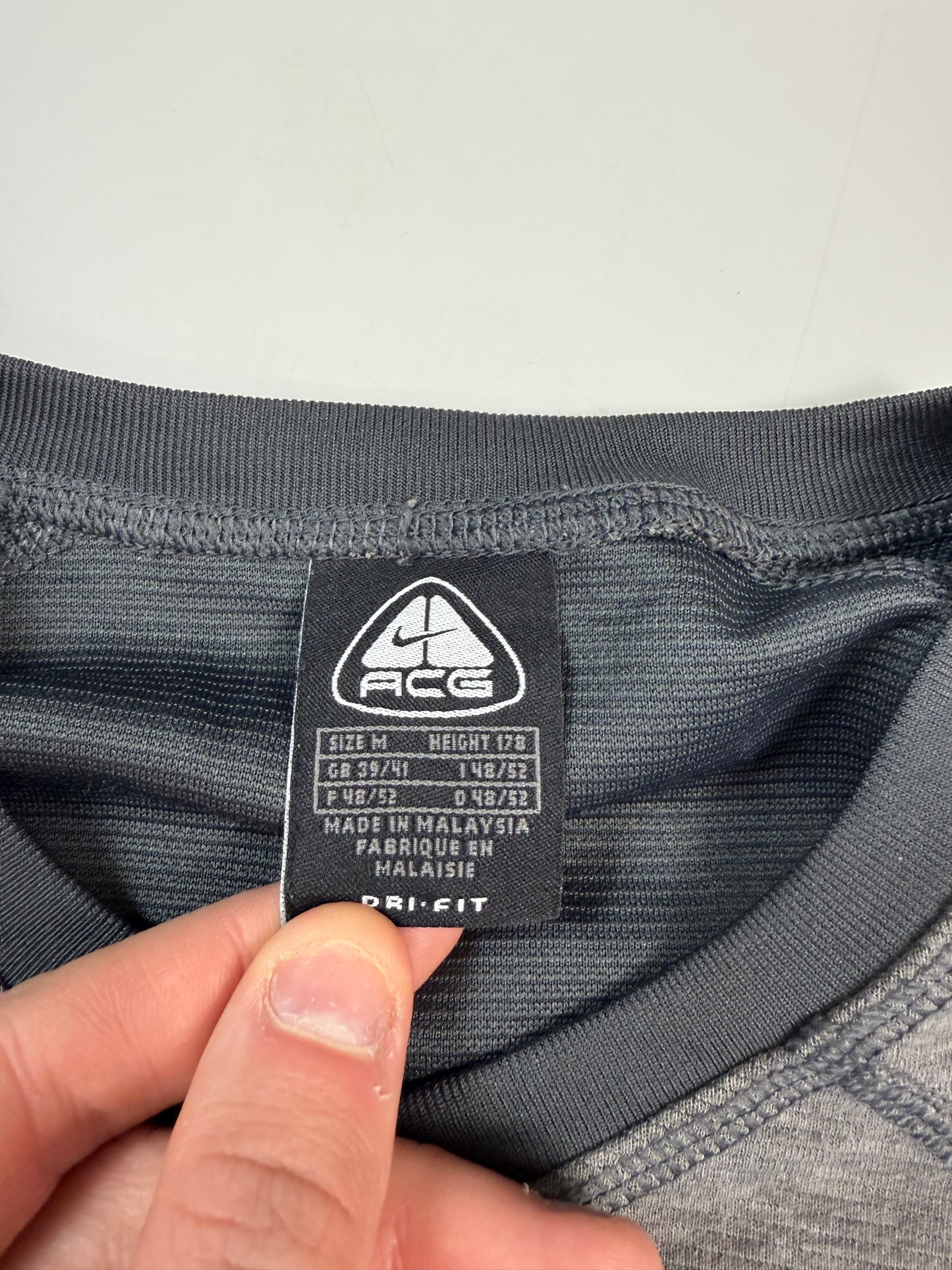 Vintage Nike ACG long sleeve (M)