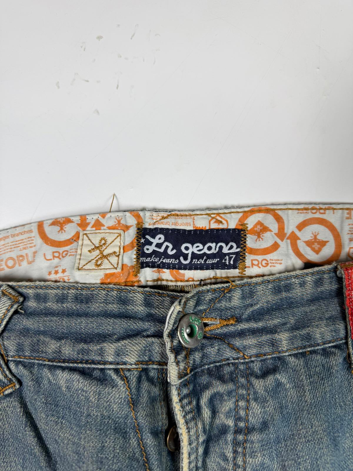 Vintage Y2K baggy hip hop Jeans (W38)