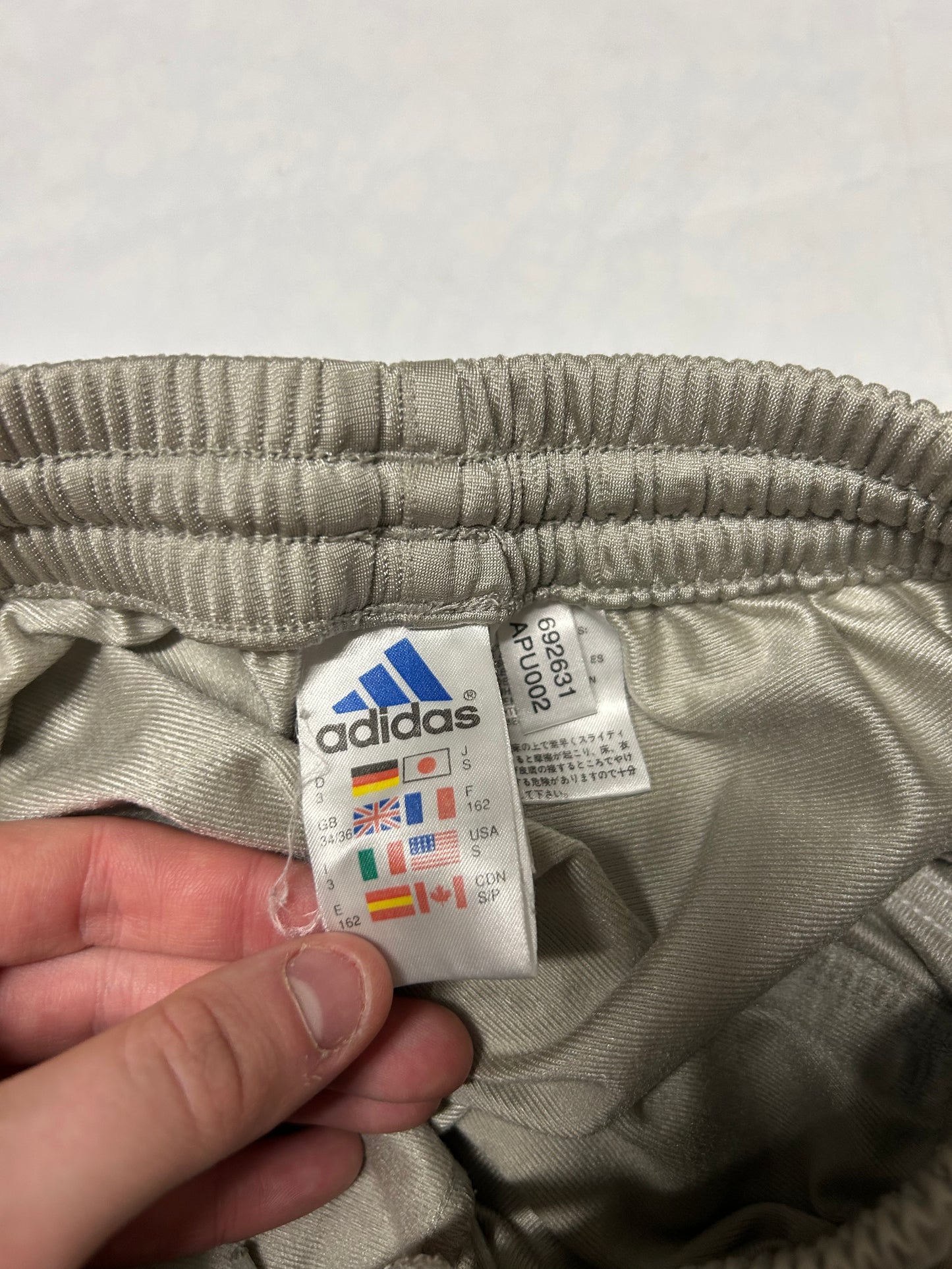 Vintage adidas track pants (S)