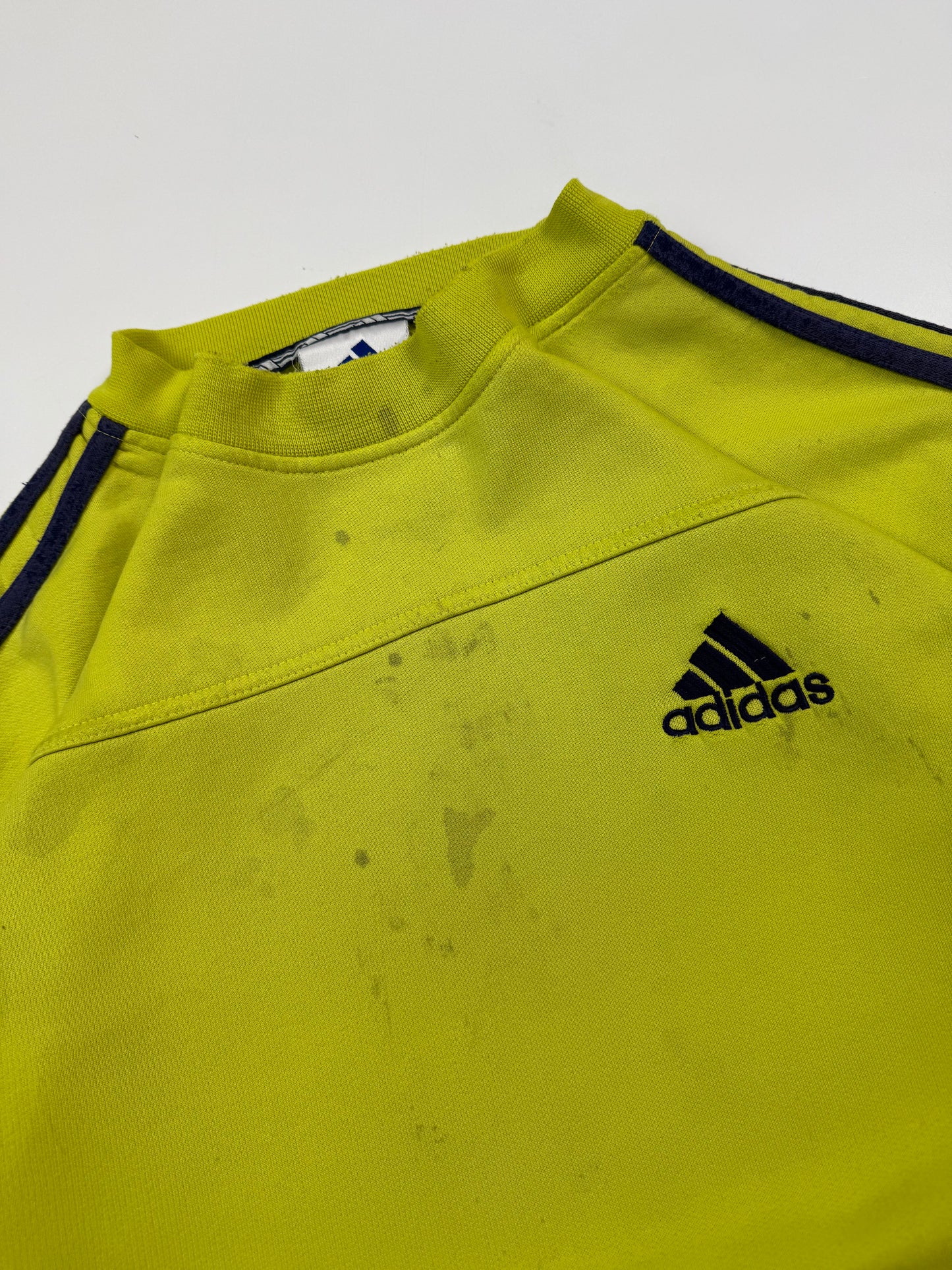 Vintage Adidas small logo sweatshirt (M)