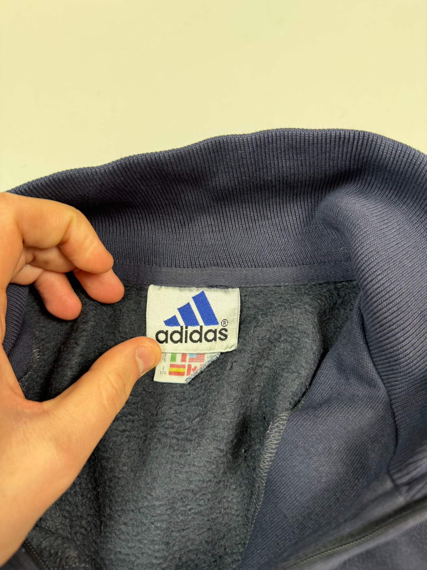 Vintage Adidas small logo quarter zip sweatshirt (M)